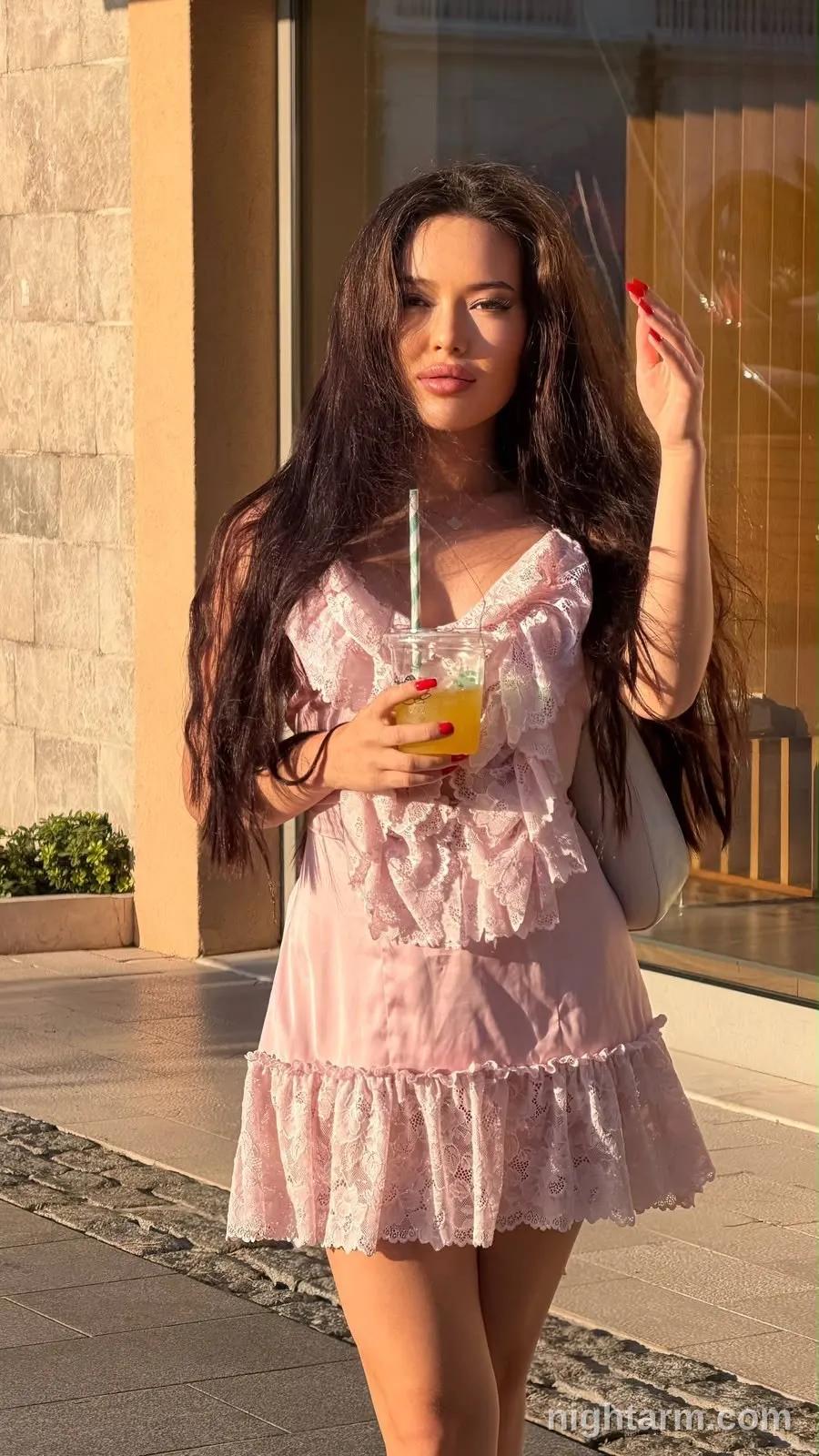 Алиса, 22 — escort in Yerevan — 2