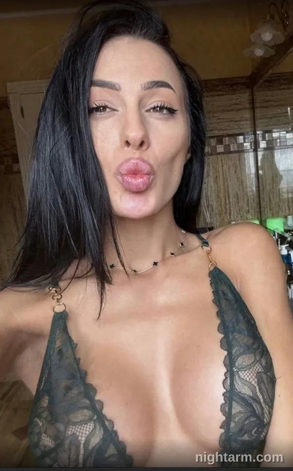 Vera, 28 — escort in Yerevan — 2
